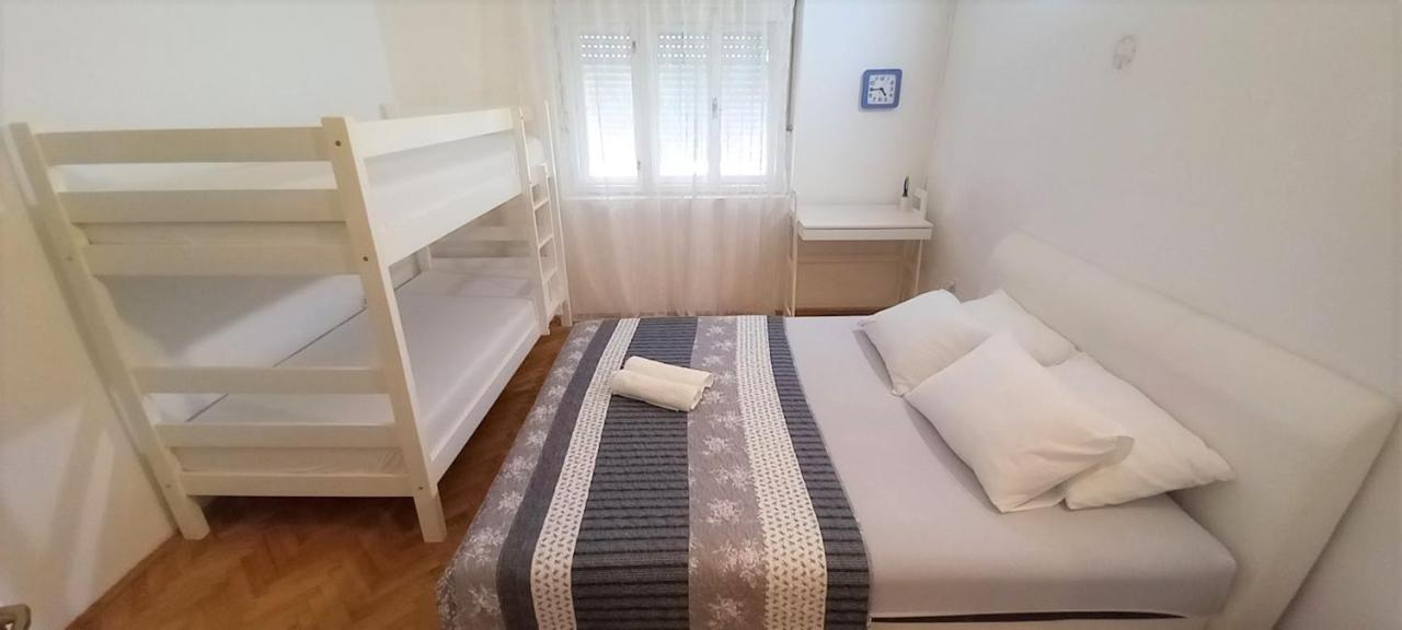 Apartment Tiger Lily Мостар Екстер'єр фото